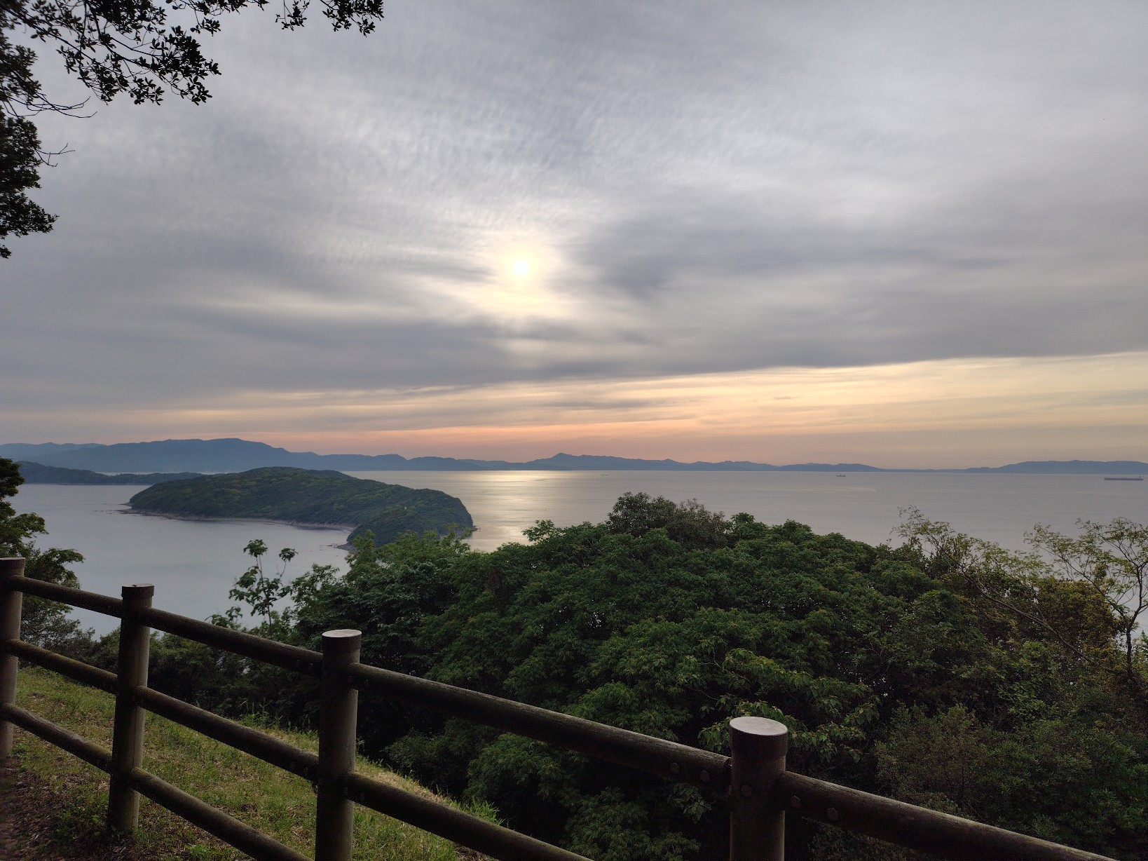 深山砲台跡の展望広場から見た景色
