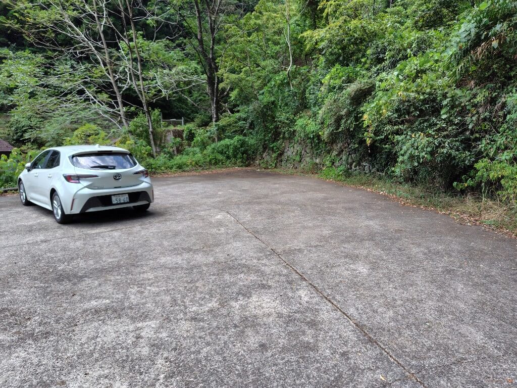 文蔵の滝の駐車場