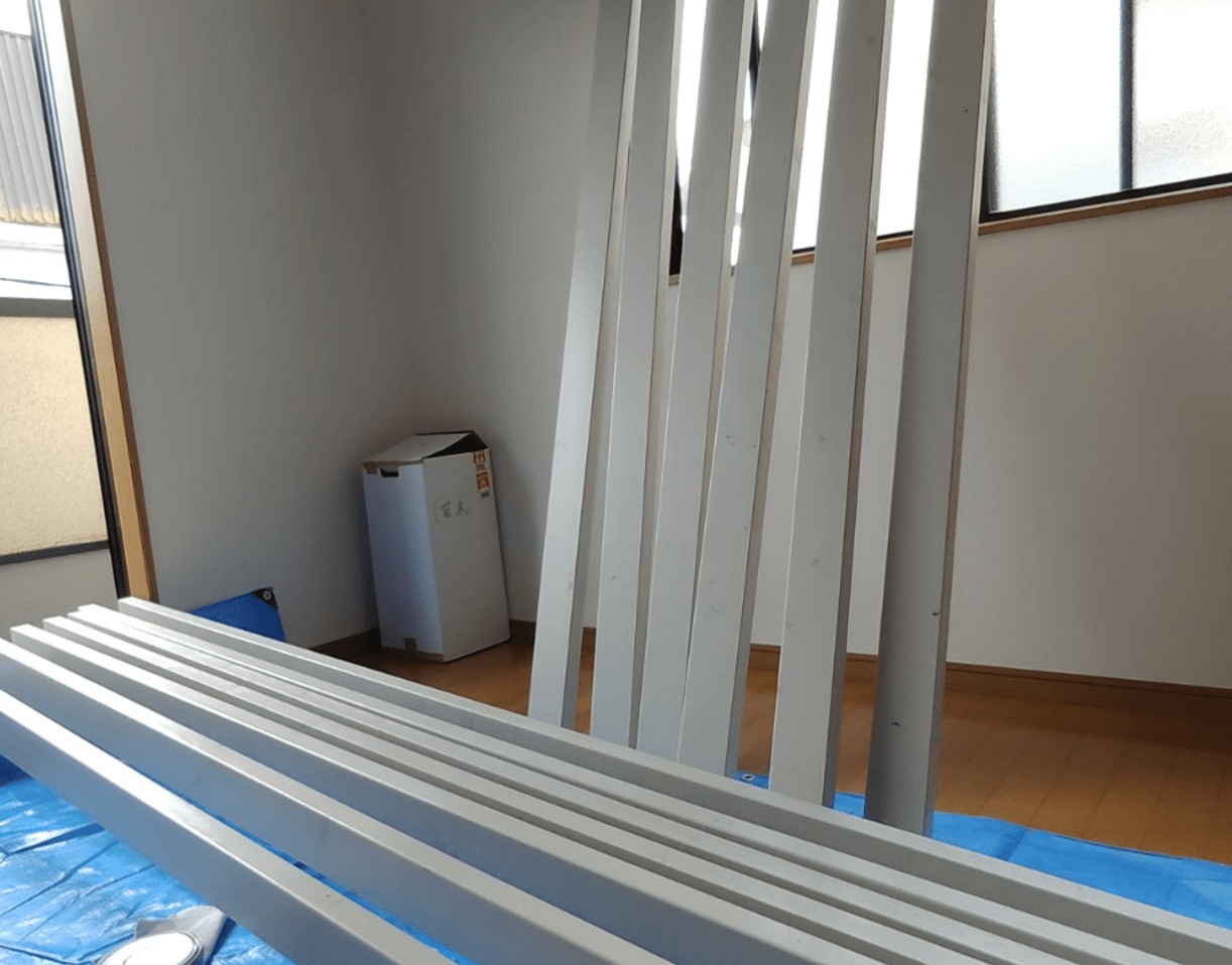2×4材をDIYで塗装する