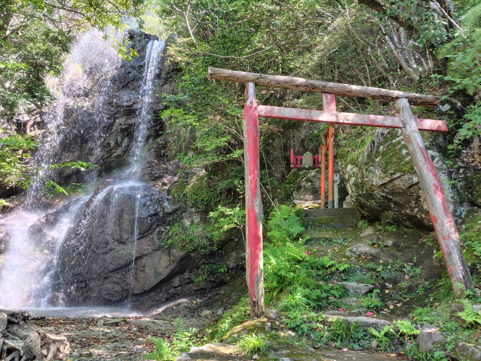 兵庫県神戸市のパワースポット勝雄不動滝レビュー